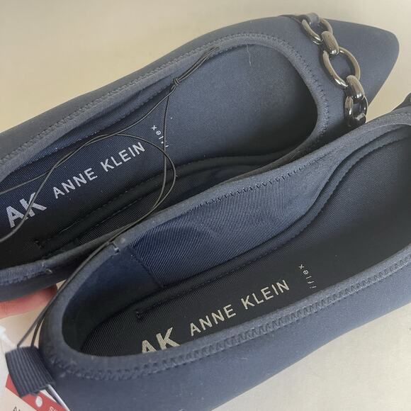 Anne Klein AK Iflex Akodenna Navy Flats Women’s Doll Shoes Size 10M Navy Blue - Picture 6 of 15